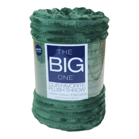 The Big One Oversized Plush Throw Blanket 5 Ft x 6 Ft Green Textured - Picture 1 of 11